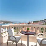 Palace Hotel