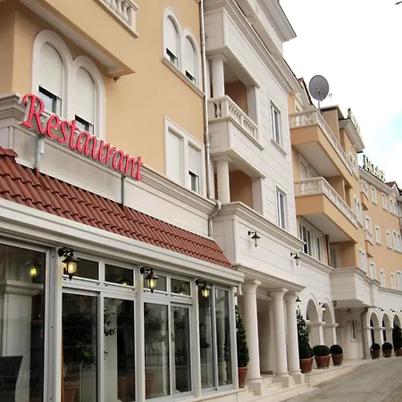 Hotel Palace