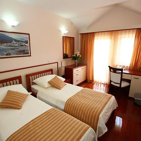 Palace Hotel