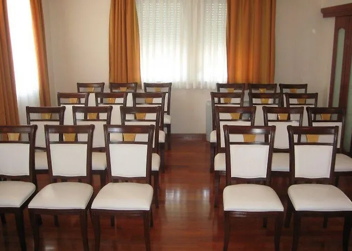 Palace Hotell 4*