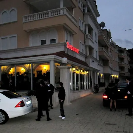 Hotel Palace