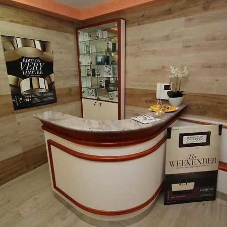 Palace Hotell