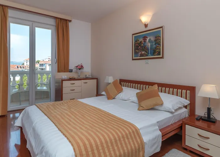 Palace 4* Трогир