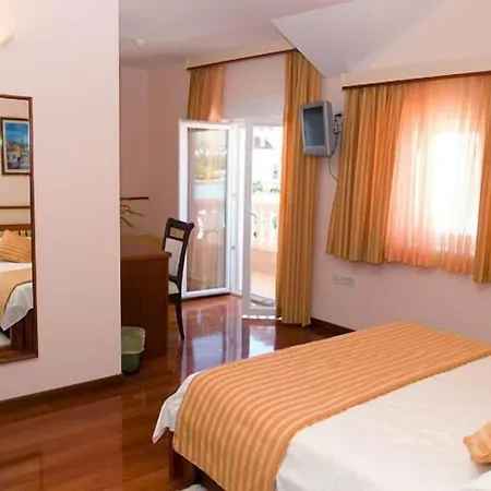 توجيربالاس فندق