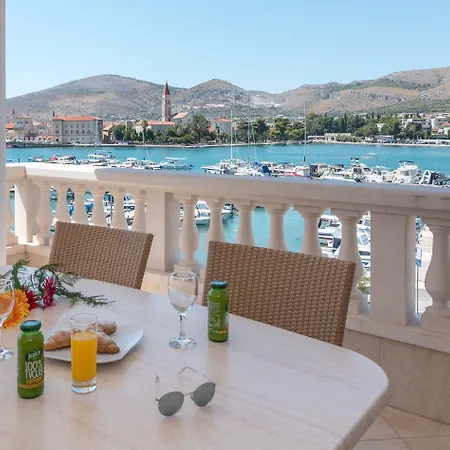 توجيربالاس 4* تروغير