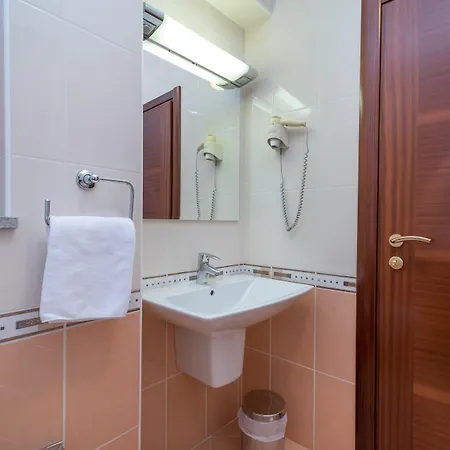 توجيربالاس فندق 4*