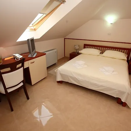 توجيربالاس فندق