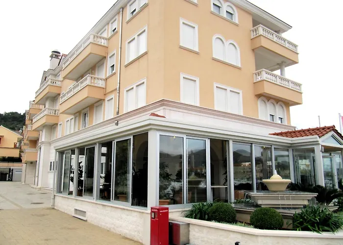 Отель Palace Трогир