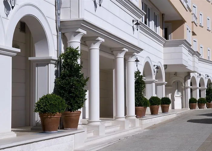 Отель Palace Трогир