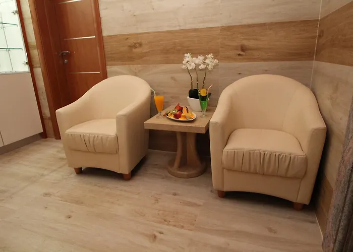 Palace Отель Трогир